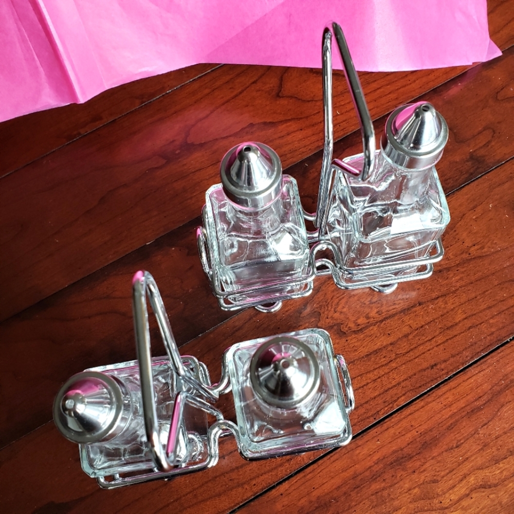 2 Sets, Oil & Vinegar Bottles w/ Metal Caddy & Oil & Vinegar Glass Shakers - Picture 3 of 11
